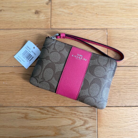 NWT COACH Signature Fuchsia & Brown Wristlet - Picture 2 of 4